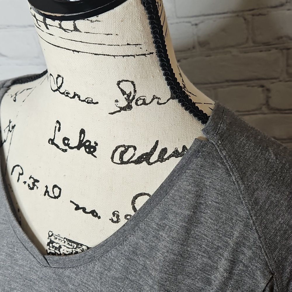 Poetry Heathered Grey Wool Blend Flap Front Nwt 3/4 Sleeve Top Size 8 — image 3 of 7